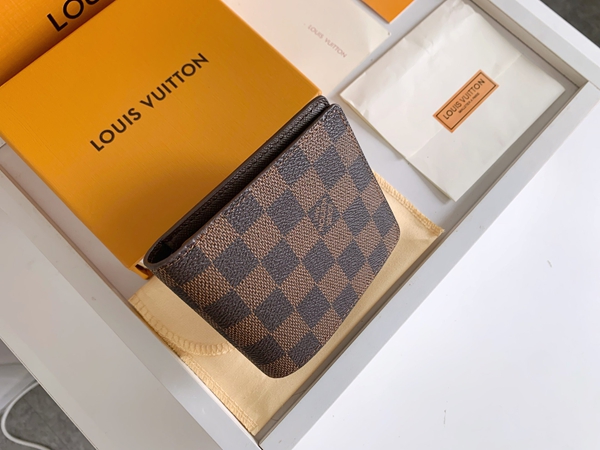 LVコピーウォレット正面デザイン